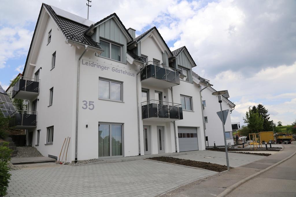 Leidringer Gaestehaus Gmbh Rosenfeld Exterior photo